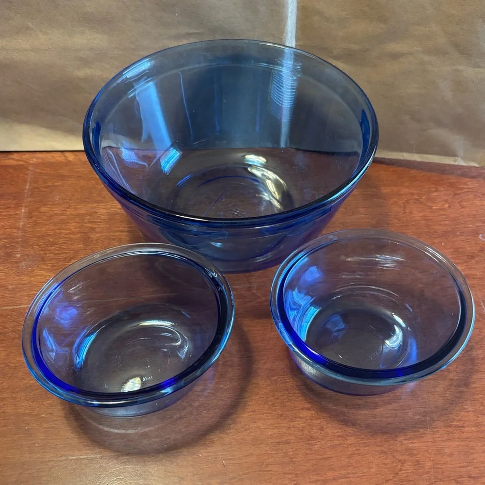 Anchor Hocking Set of Blue Glass Mixing Bowl and 2 prep bowls.